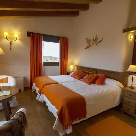 فندق Llano Tineo 3*