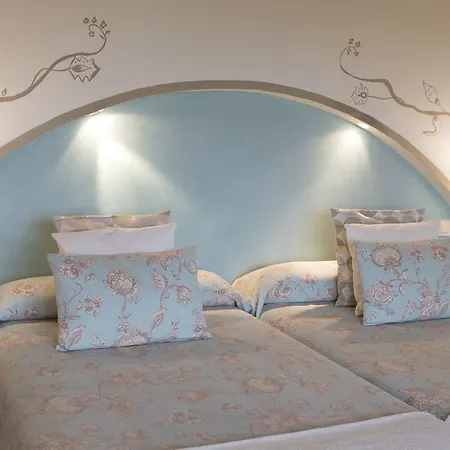 ホテル Llano Tineo 3*