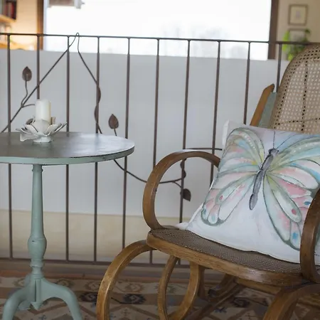 Llano Tineo ビジャヌエバ・デ・ラ・ベラ