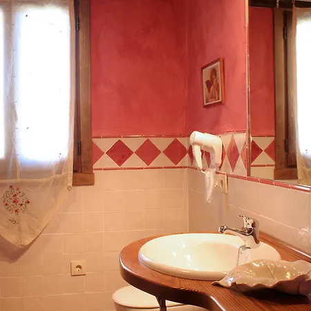 ホテル Llano Tineo ビジャヌエバ・デ・ラ・ベラ