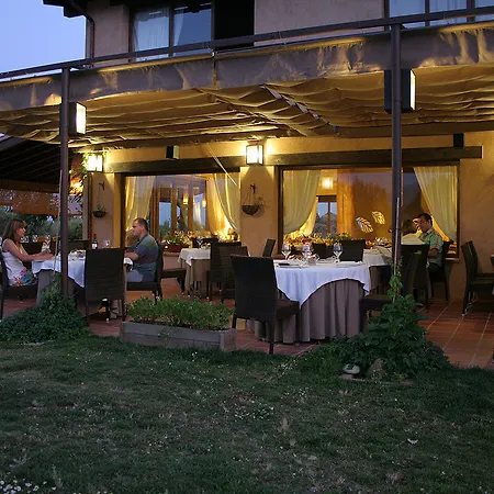 Llano Tineo 3* Villanueva De La Vera